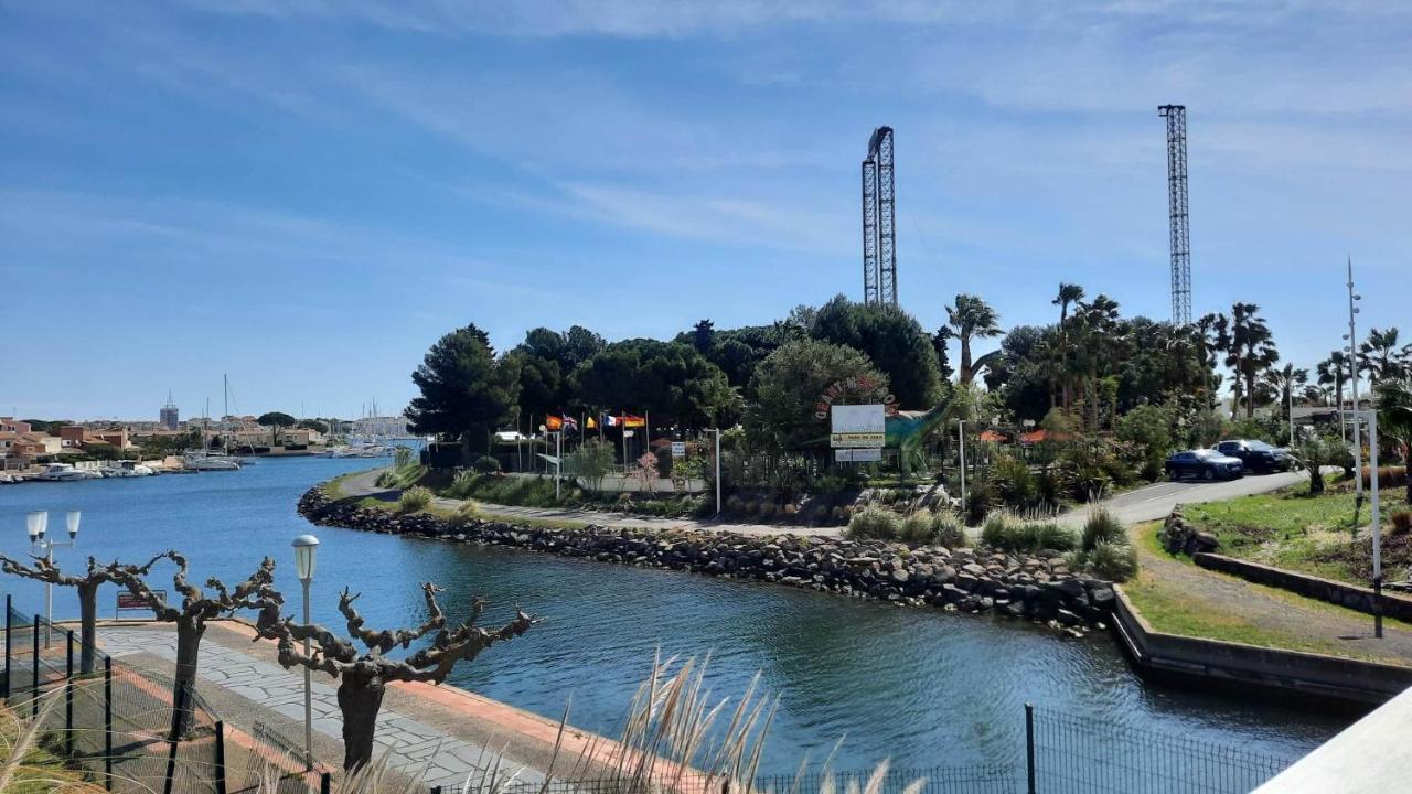 Appartement Situe Au Cap D'Agde Proche Plage Buitenkant foto